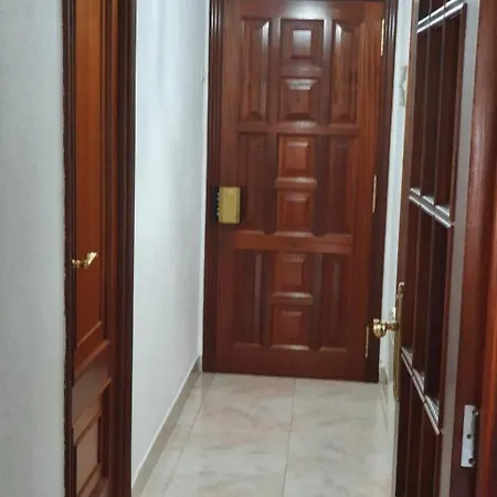 Iluminado Festivo Cerca Del Centro