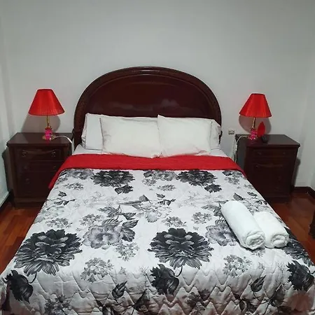 Iluminado Festivo Cerca Del Centro Apartamento *