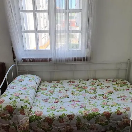 Iluminado Festivo Cerca Del Centro * Vigo